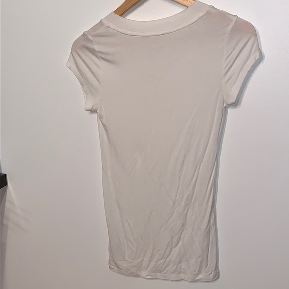 Merona white t-shirt size xs - Picture 3 of 4